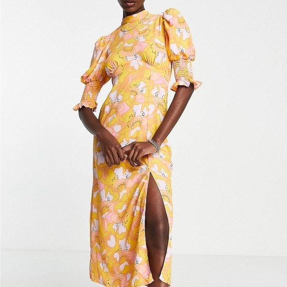 River Island Floral Midi Dress - Picture 6 of 7